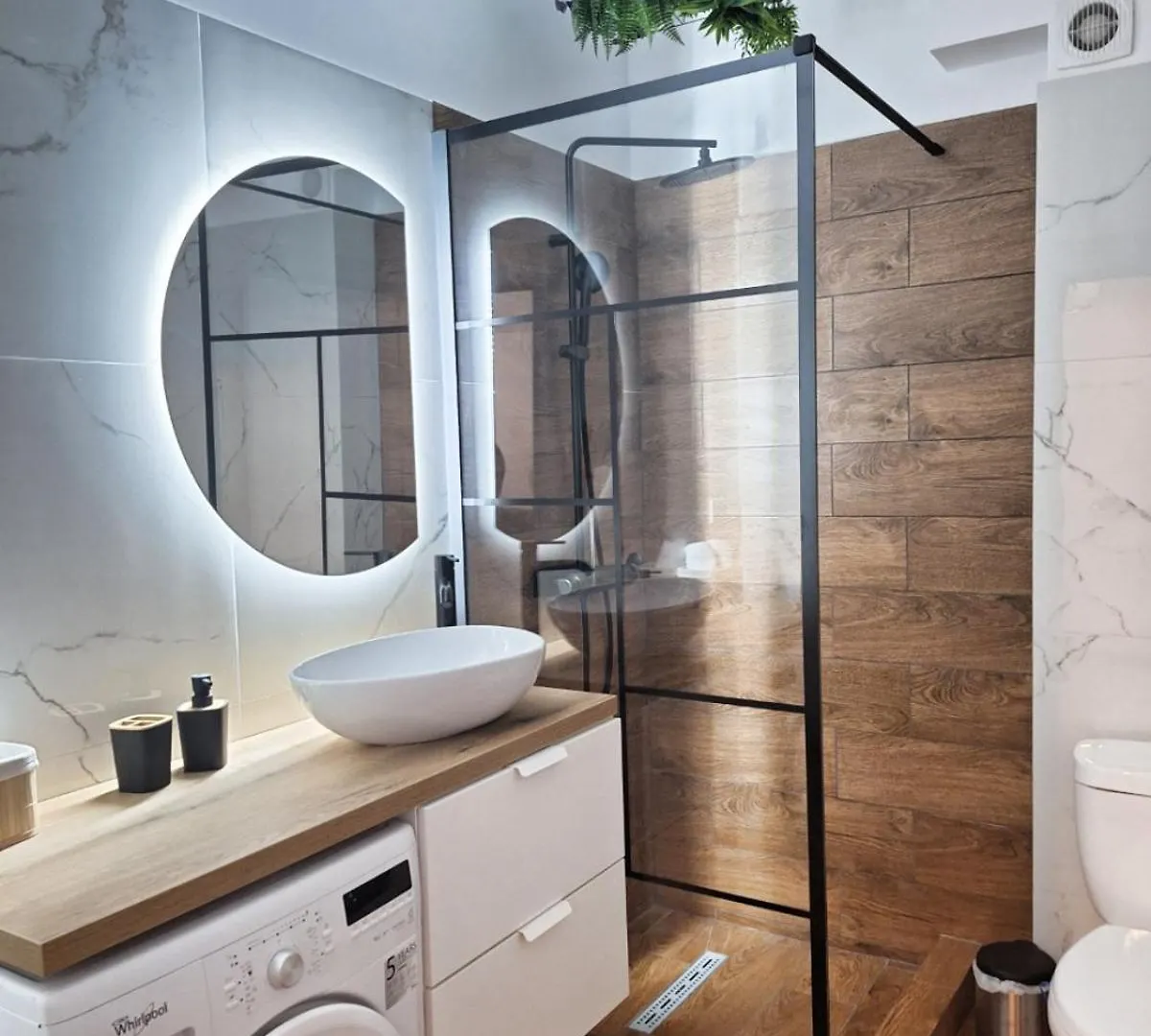 Studio Near Airport & Therme Wellness Spa Otopeni Romania